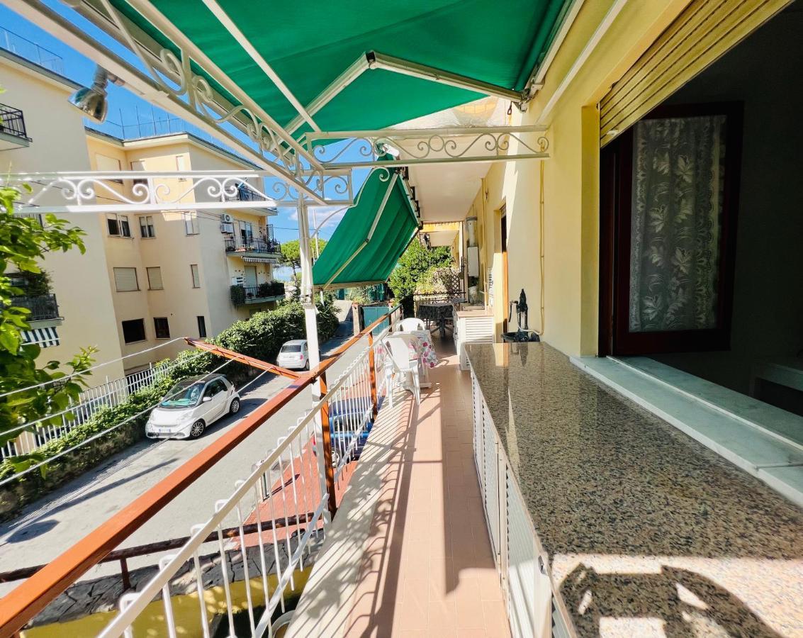 Treehouse Sorrento Apartment Εξωτερικό φωτογραφία